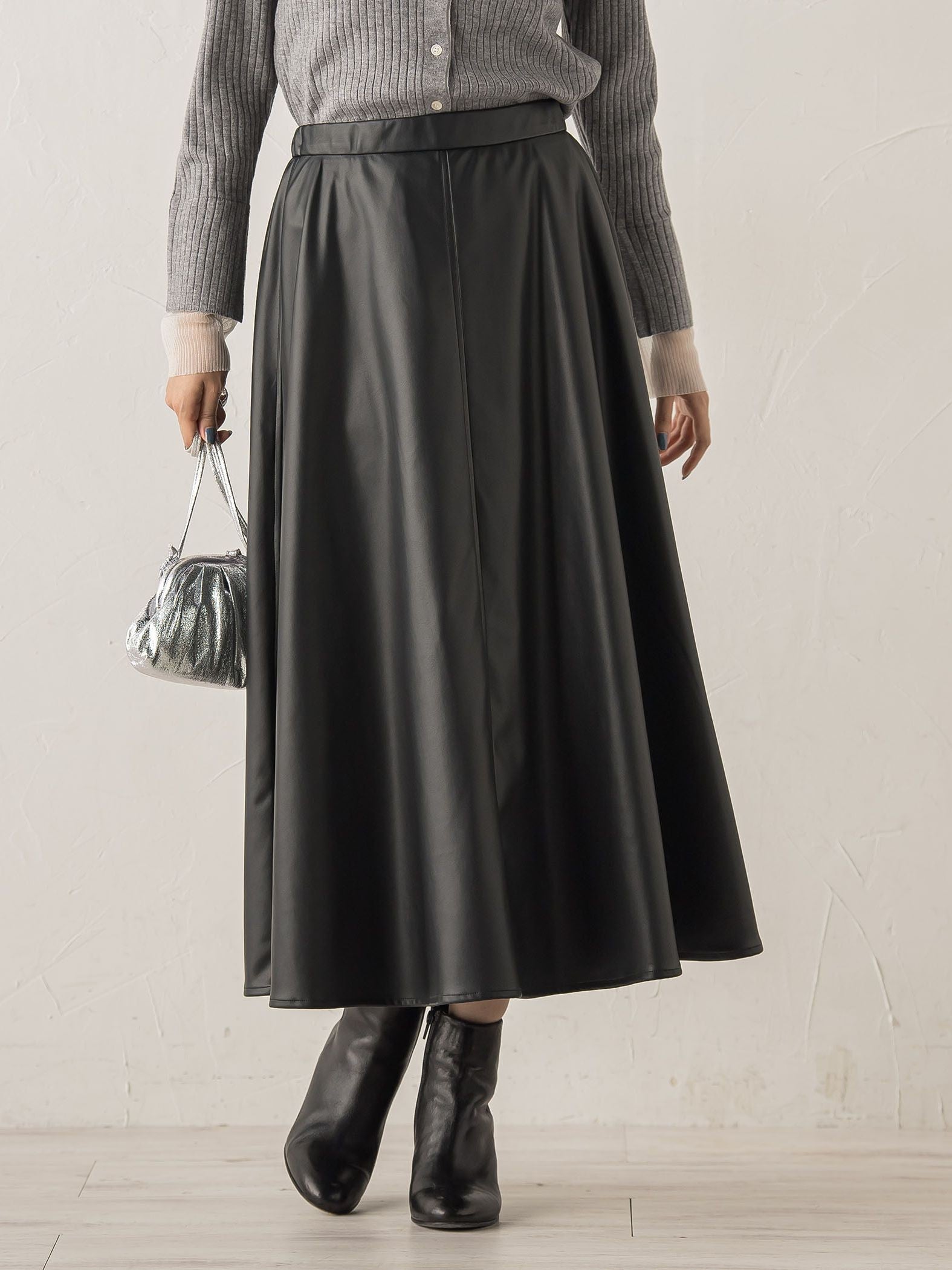 レザーライクスカート≪洗濯機で洗える≫