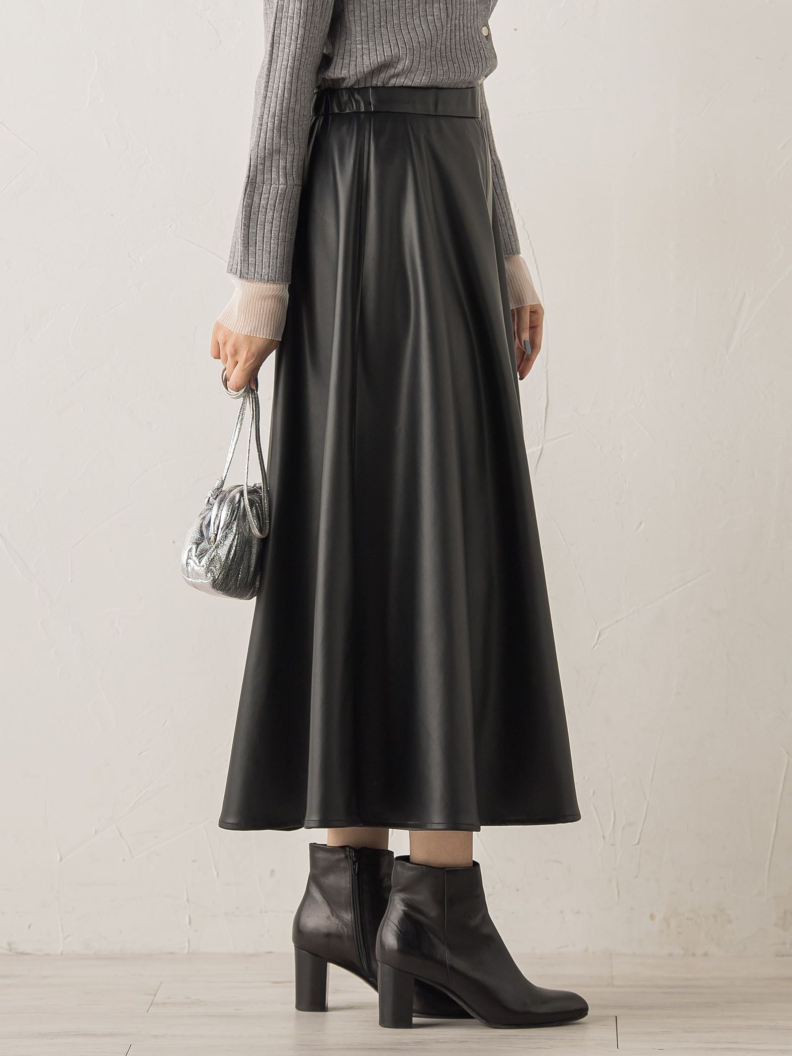 レザーライクスカート≪洗濯機で洗える≫