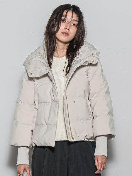 袖口リブシームレスダウンジャケット