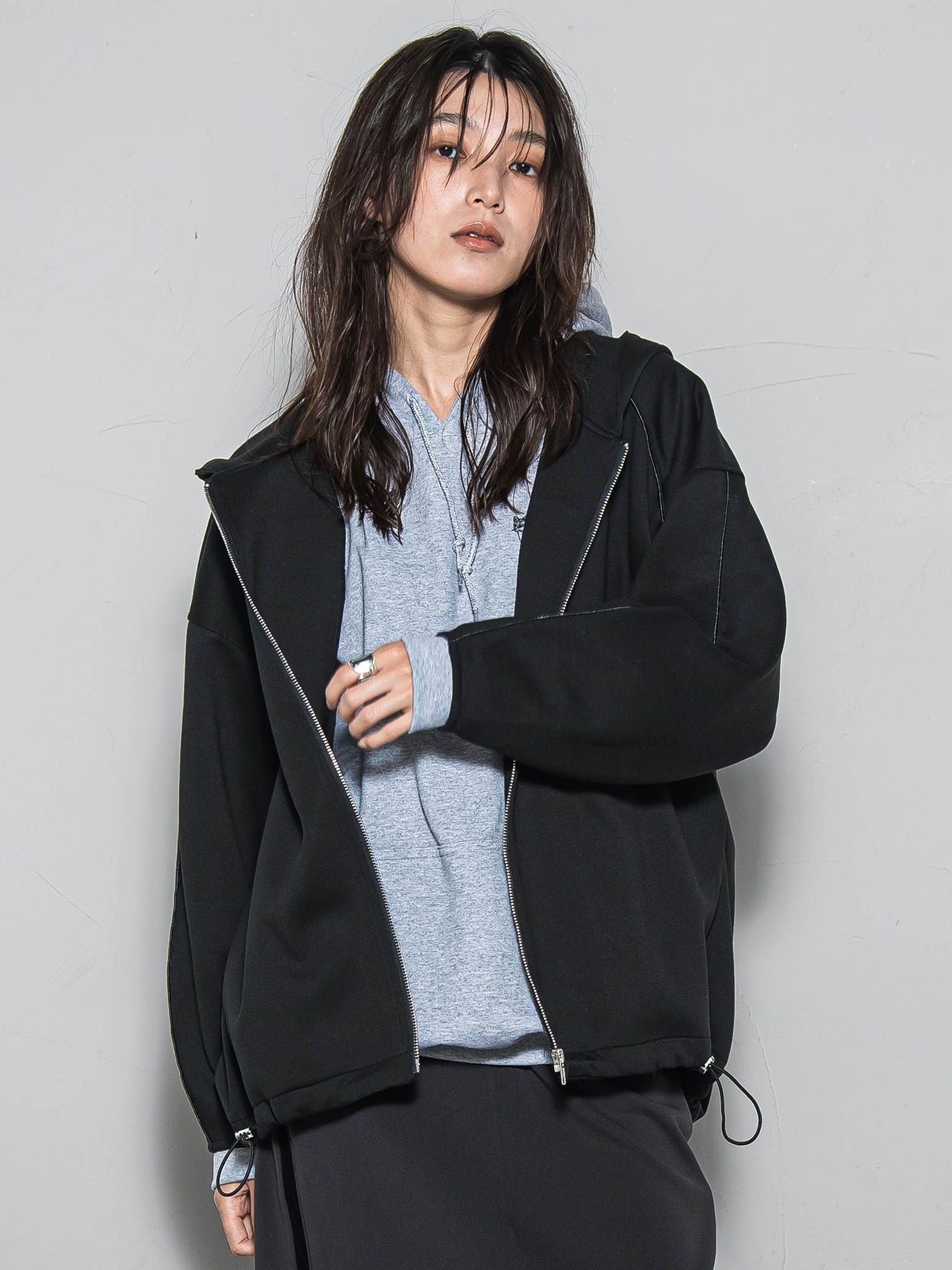 【WEB限定】フードジップダンボールパーカー≪手洗い可能≫