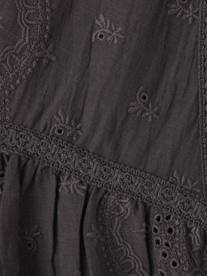 刺繍ハシゴレースブラウス