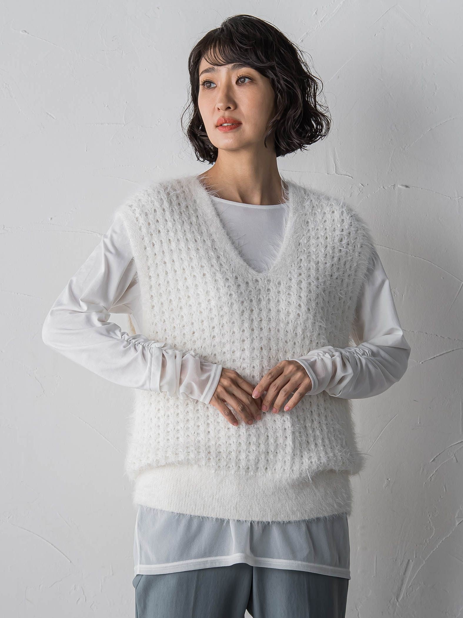 【大きいサイズ】透かしフェザーニットジレ