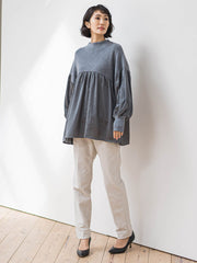 【WEB限定】”1枚でサマになる”とろみサテンふんわりニット