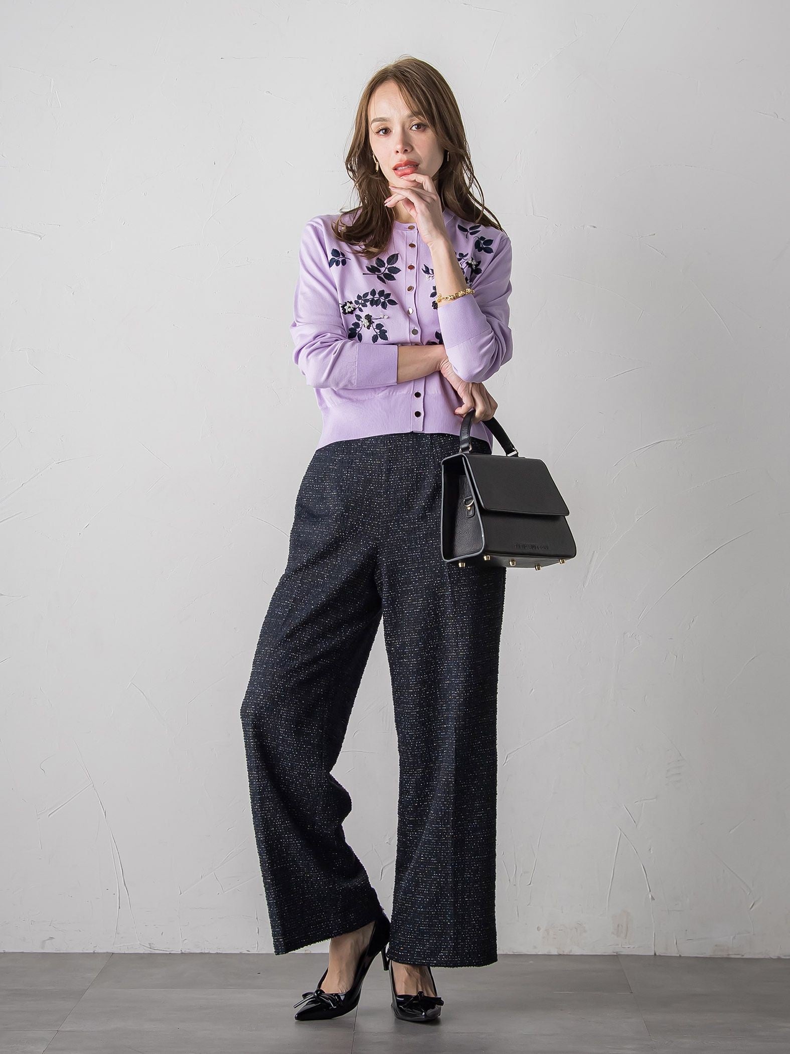 【新色追加】ボタニカルモチーフ刺繍カーディガン