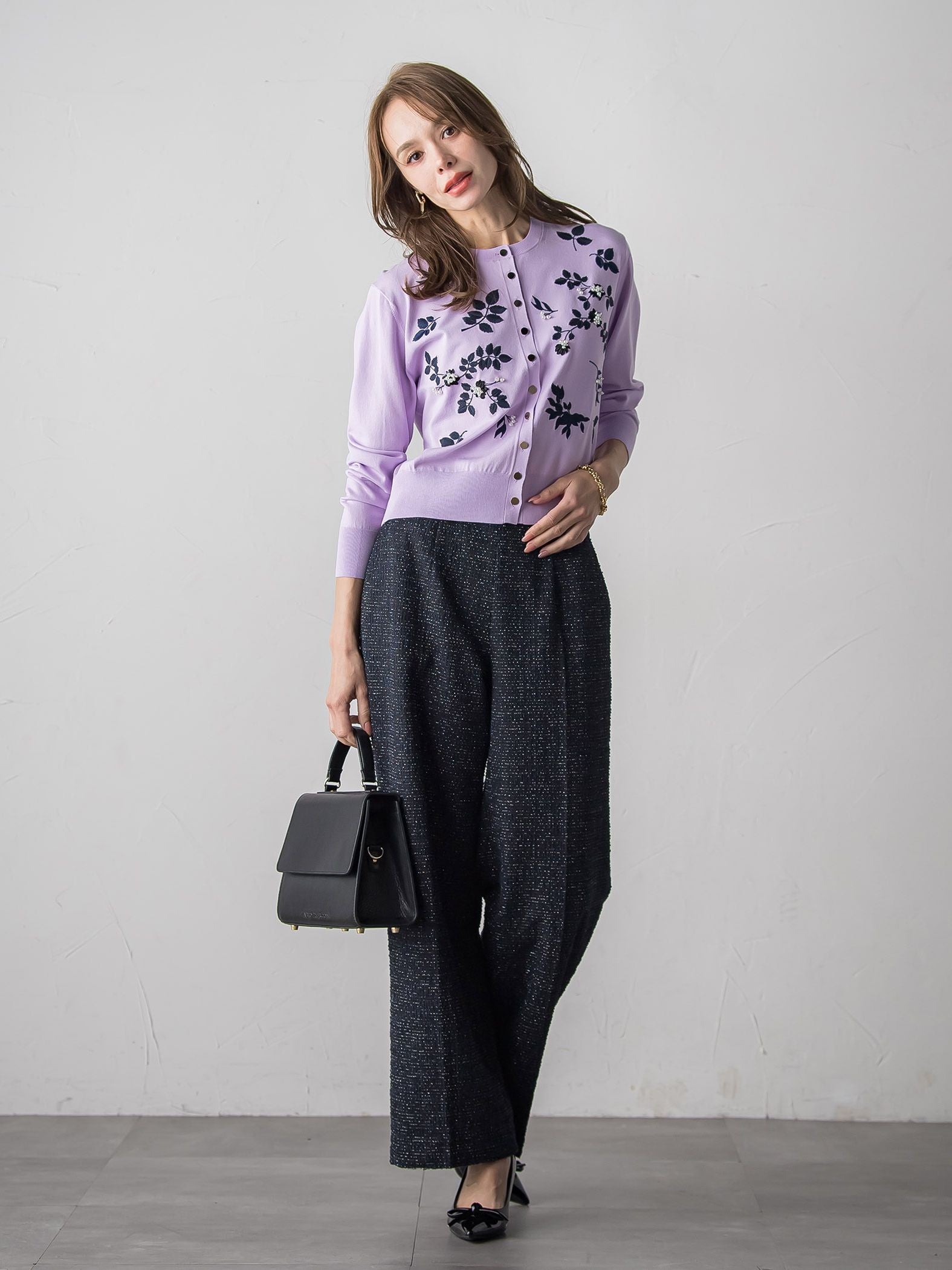 【新色追加】ボタニカルモチーフ刺繍カーディガン