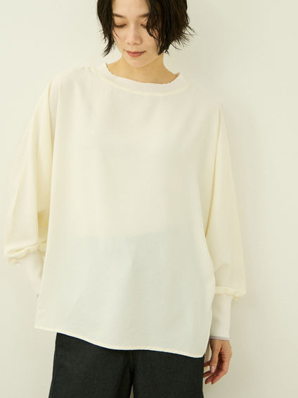 ドルマンスリーブブラウス