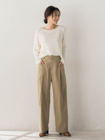 【WEB限定】フリルジャガードクルーネックプルオーバー