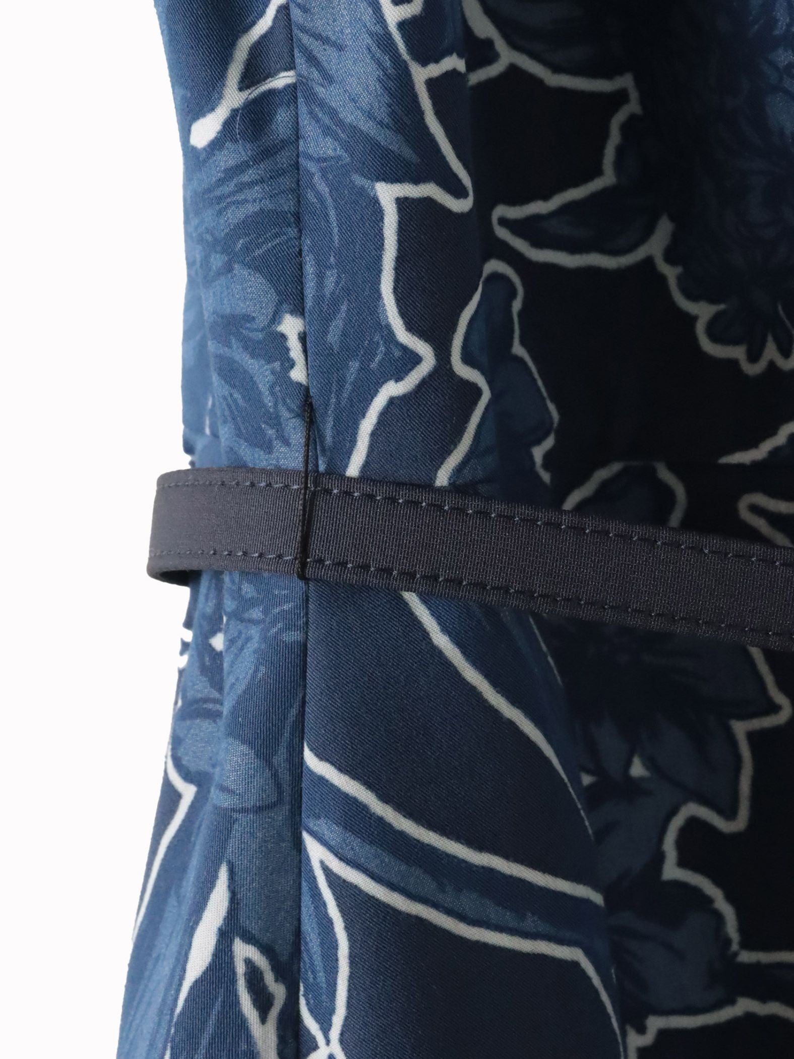 【WEB限定】オパールフラワーデニムワンピース≪洗濯機で洗える≫
