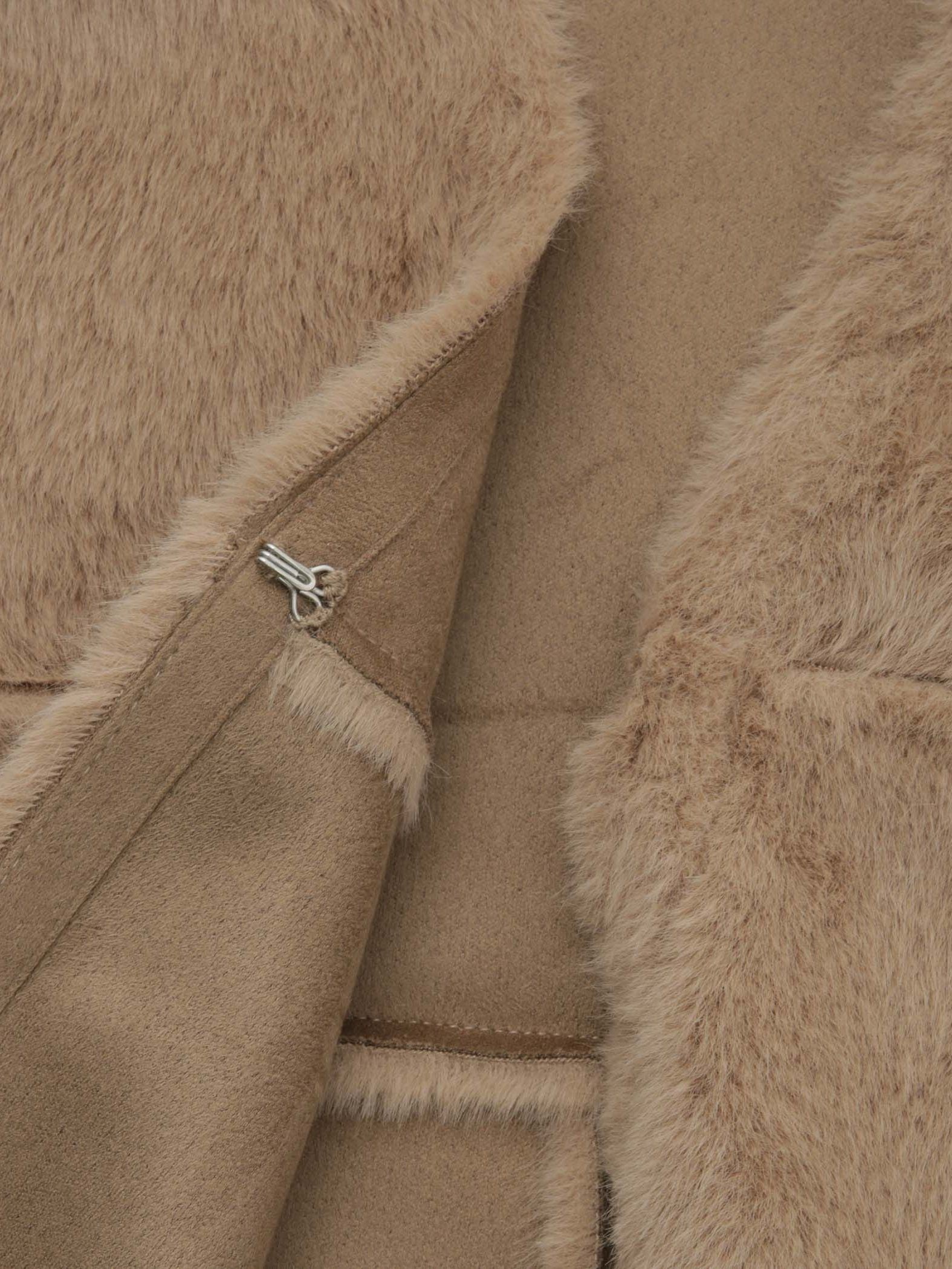 フェイクムートンファーペプラムジレ