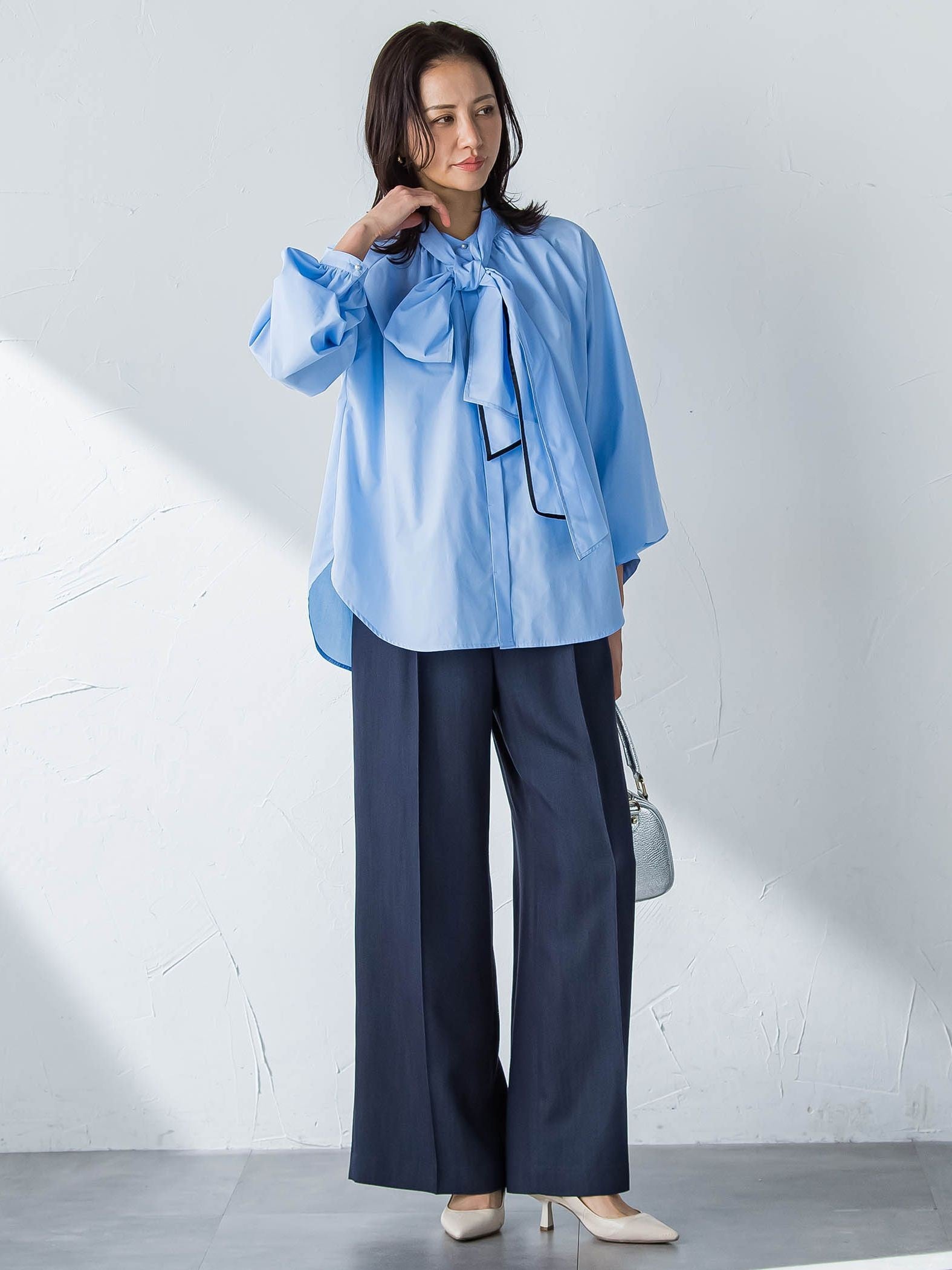 ボウタイタイプライターブラウス