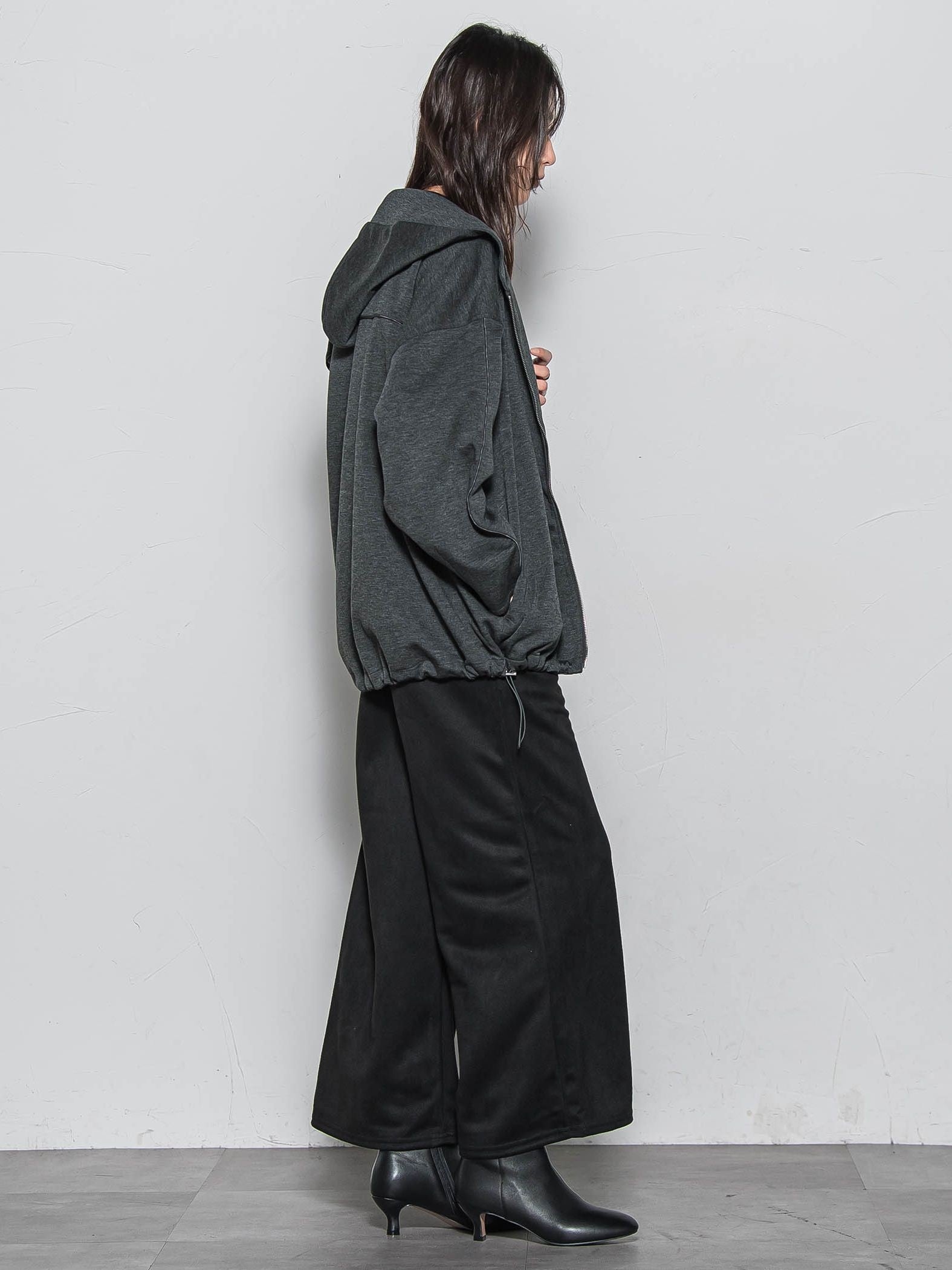 【WEB限定】フードジップダンボールパーカー≪手洗い可能≫