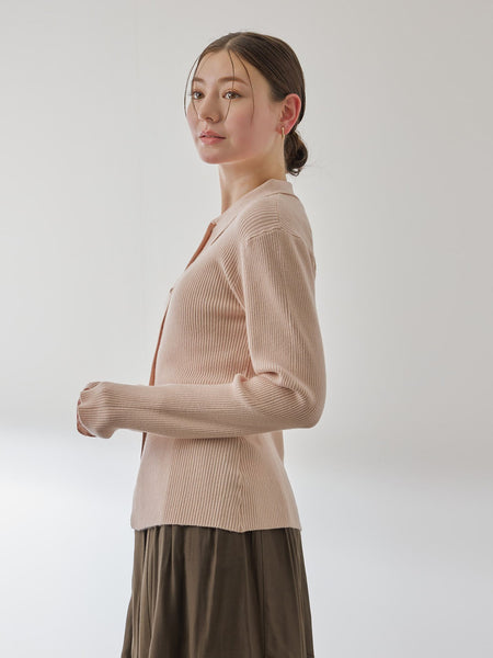 くるみボタンポロニットカーディガン≪手洗い可能≫