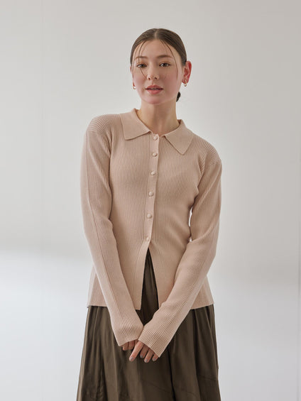 くるみボタンポロニットカーディガン≪手洗い可能≫