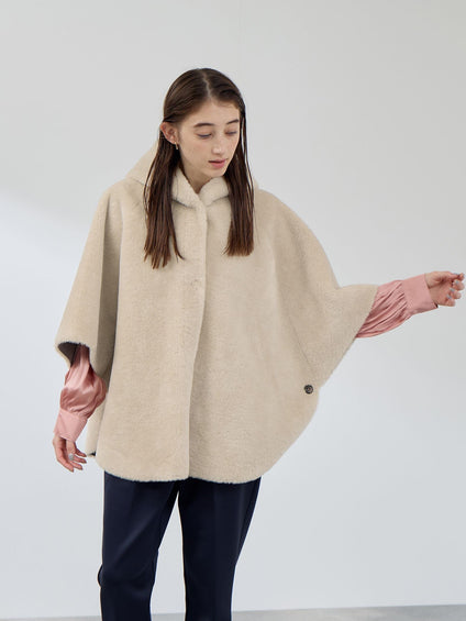 ショートファーボンディングケープコート