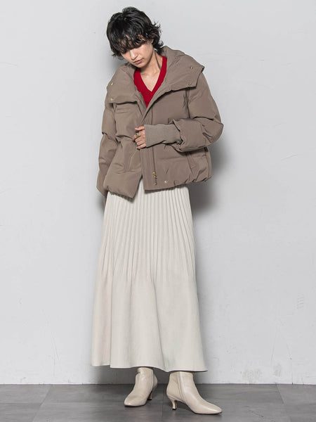 袖口リブシームレスダウンジャケット