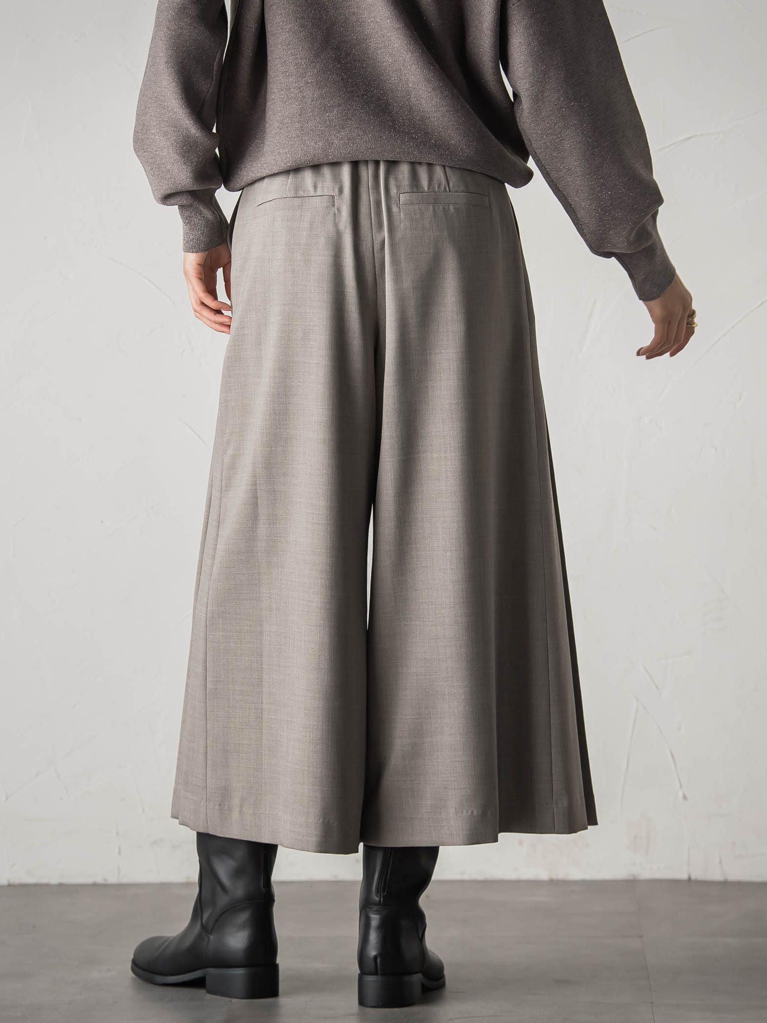 【カタログ掲載・一瞬で楽とキレイを叶える】ナチュラルストレッチプリーツキュロットパンツ≪セットアップ対応≫