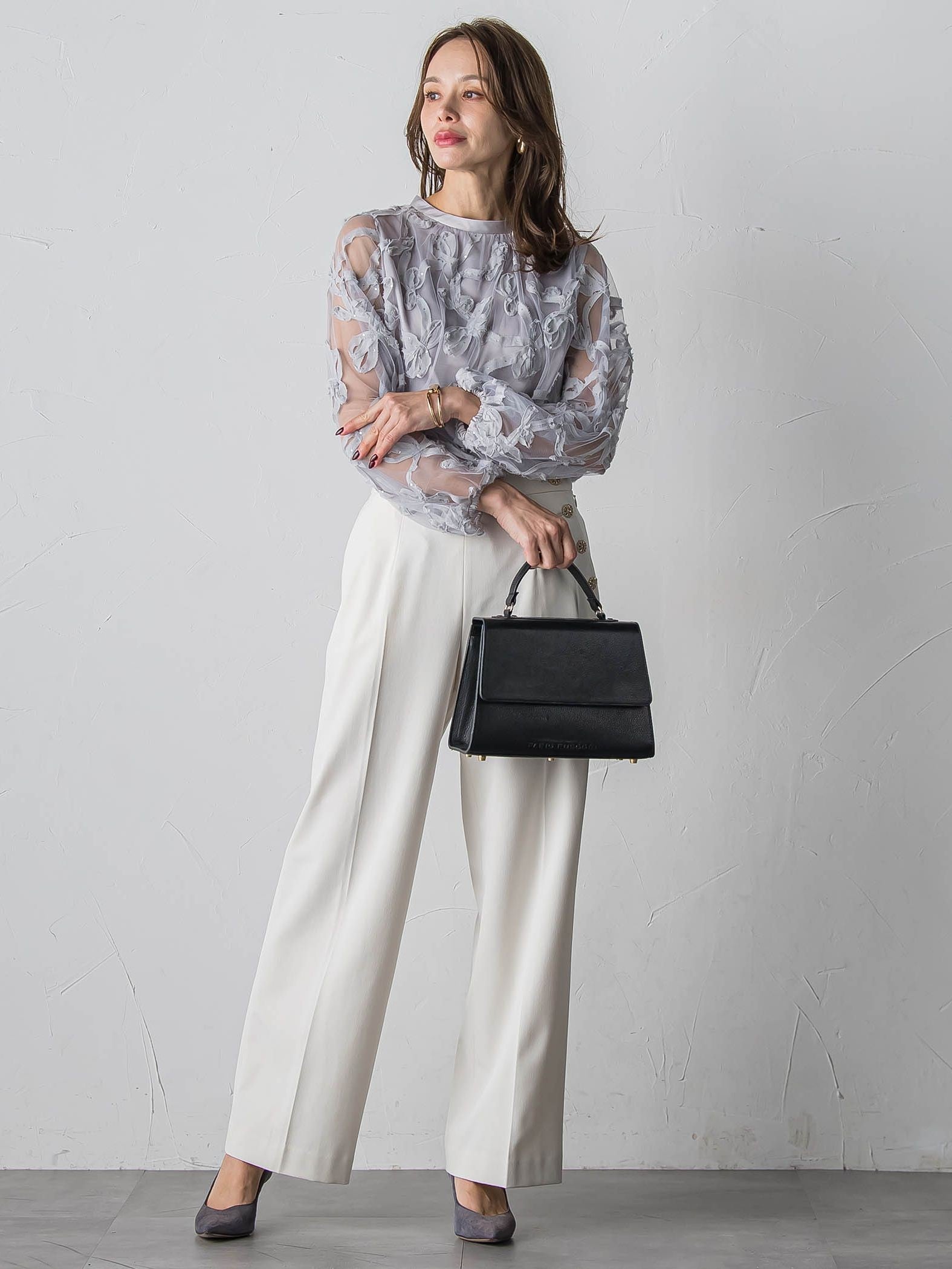 スパンコールテープチュールブラウス