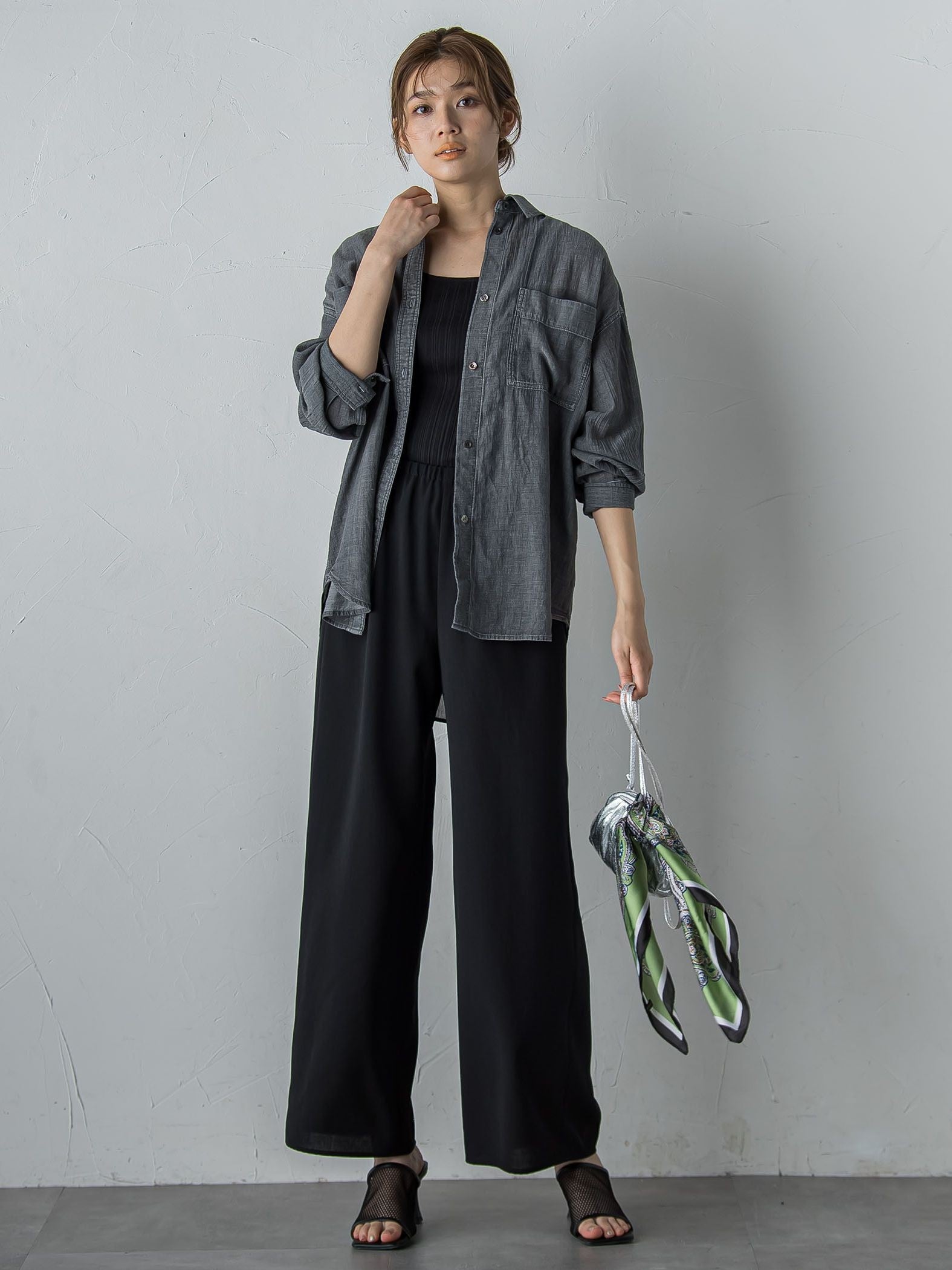 シアーデニムシャツ≪洗濯機で洗える≫