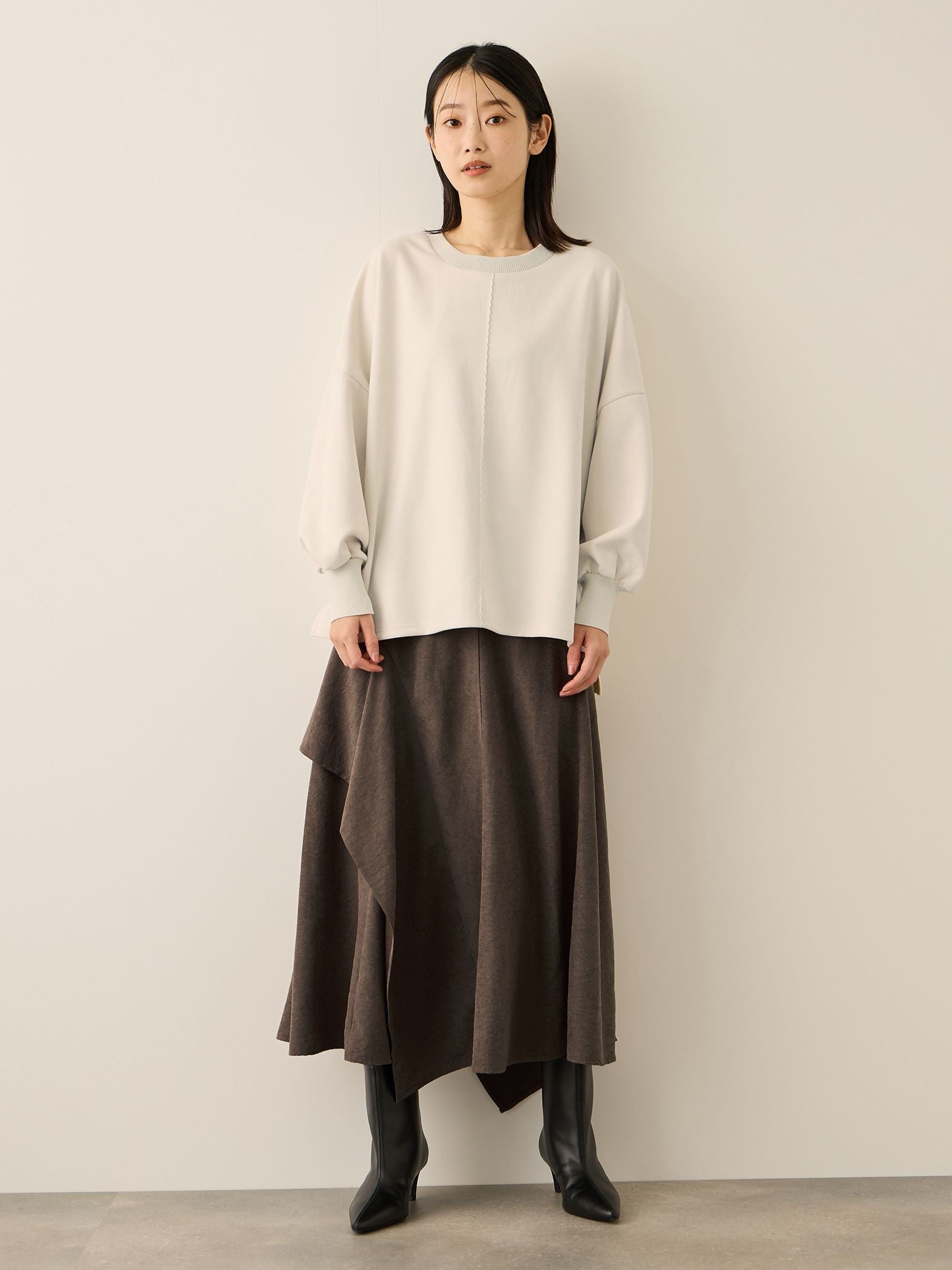 サテンピーチバックアシンメトリースカート≪手洗い可能≫