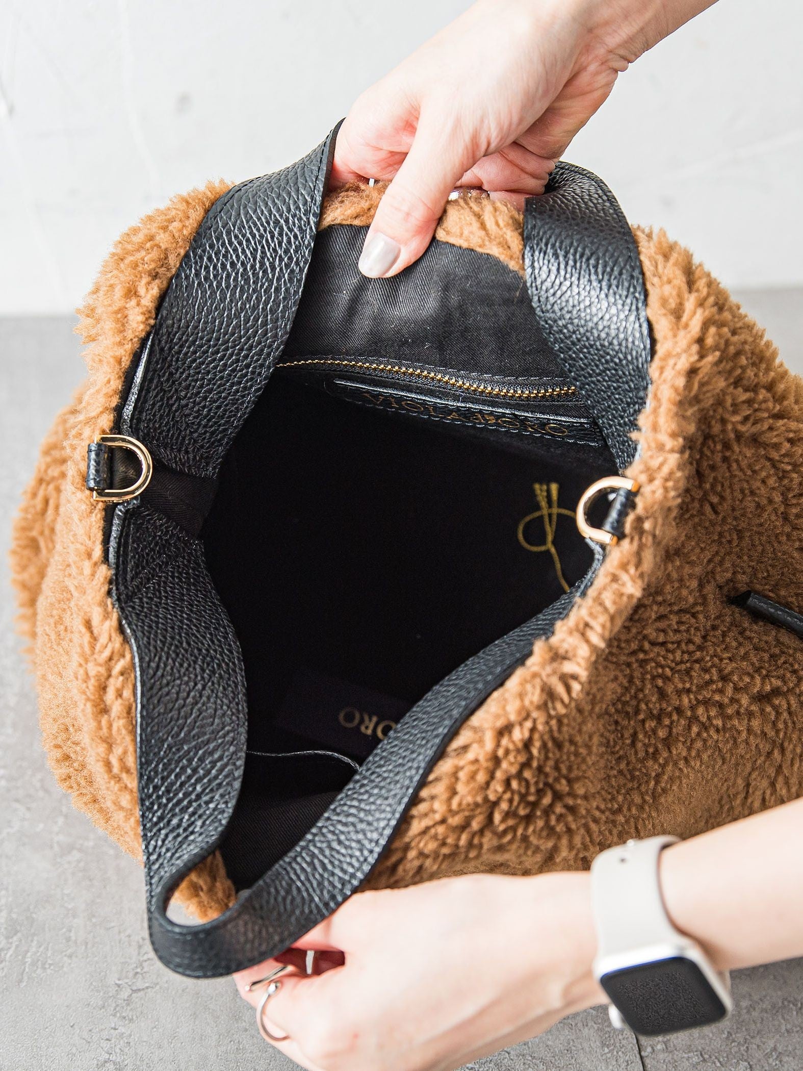 【VIOLAd'ORO】エコムートン 2WAYトート ELMO / V-8773