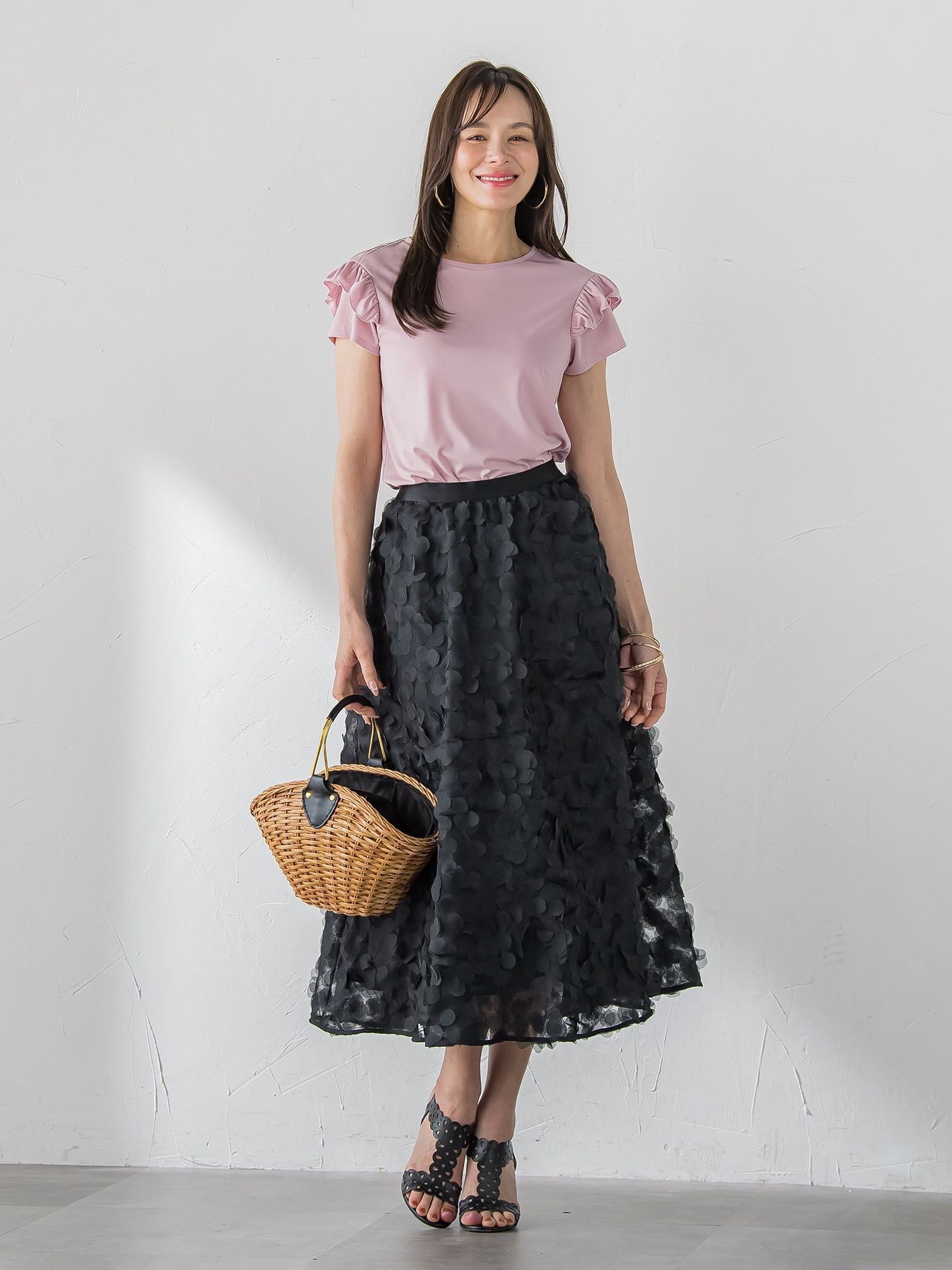 【WEB限定】ショルダーフリルカットソー