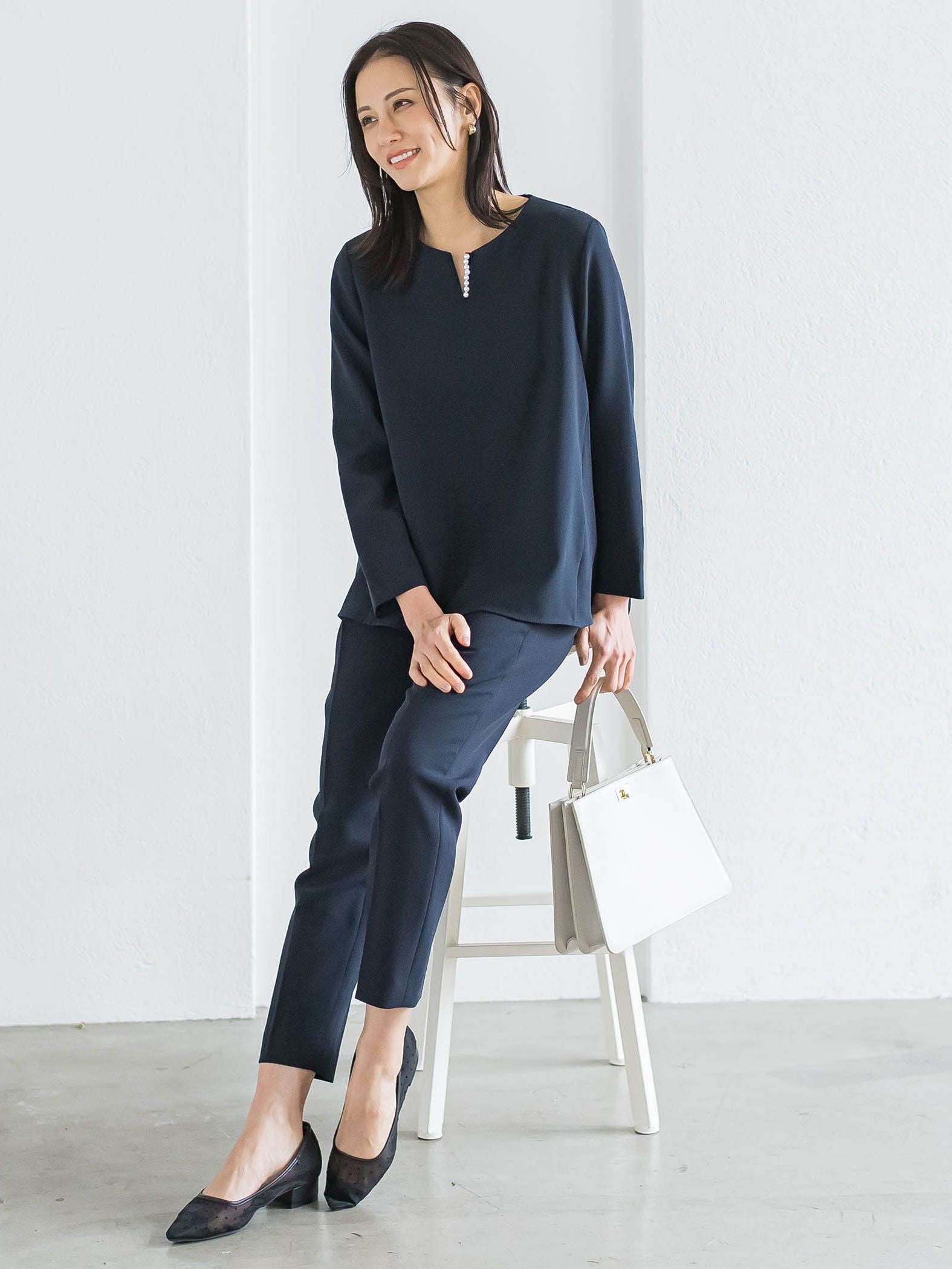 トリクシオンキーネックブラウス≪セットアップ対応/手洗い可能≫