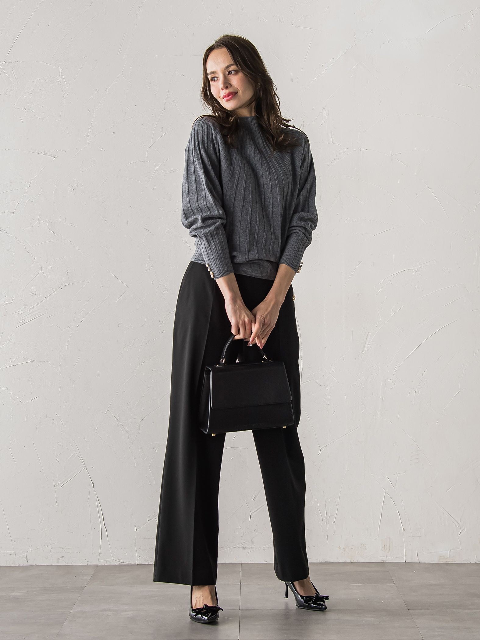 【WEB限定カラーあり】シームレスニット