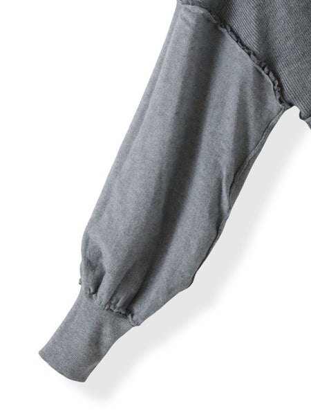 【WEB限定】”1枚でサマになる”とろみサテンふんわりニット