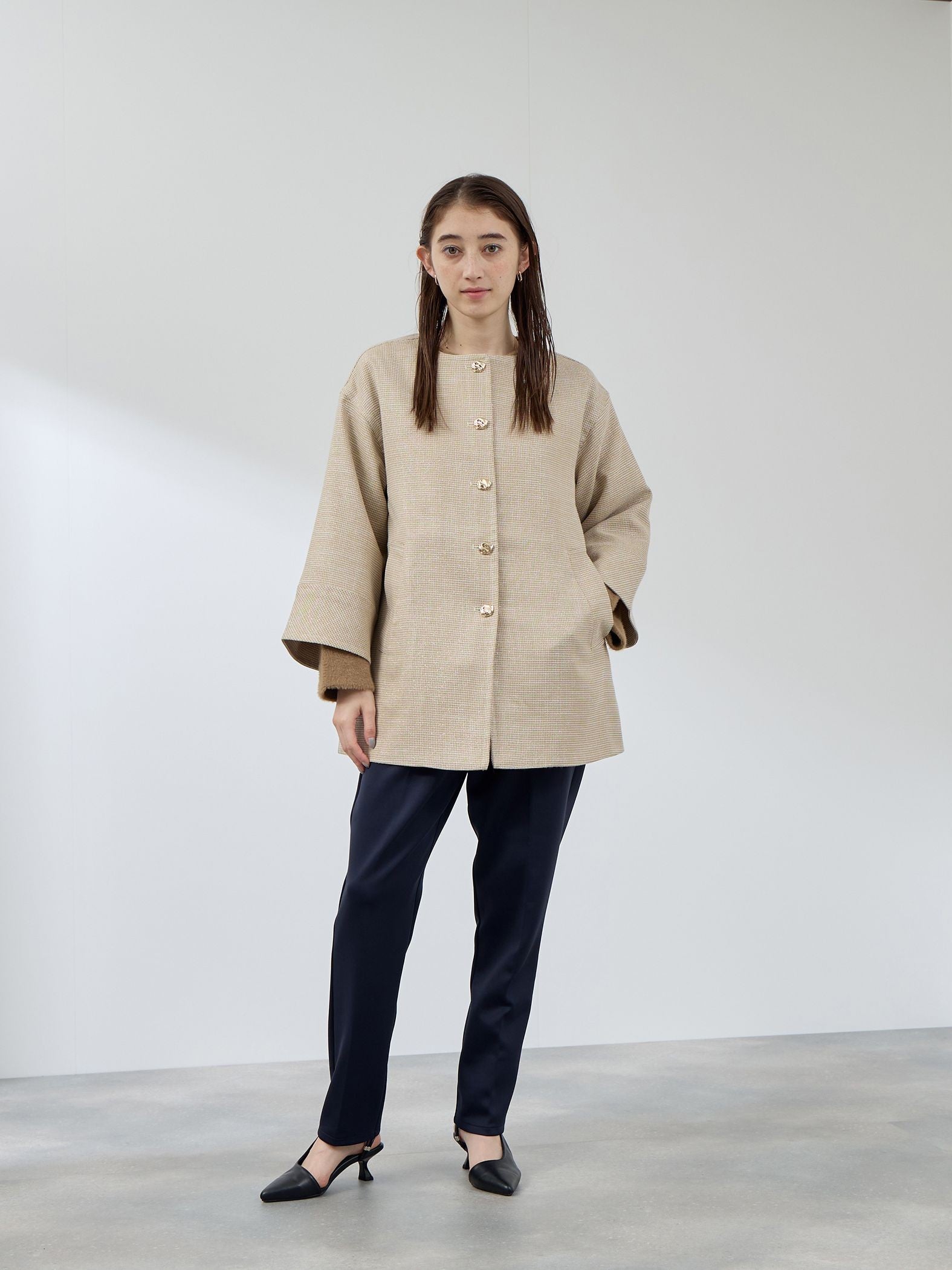 ショートファーボンディングケープコート