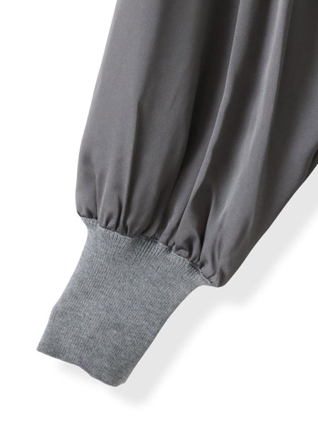 【WEB限定】”1枚でサマになる”とろみサテンふんわりニット