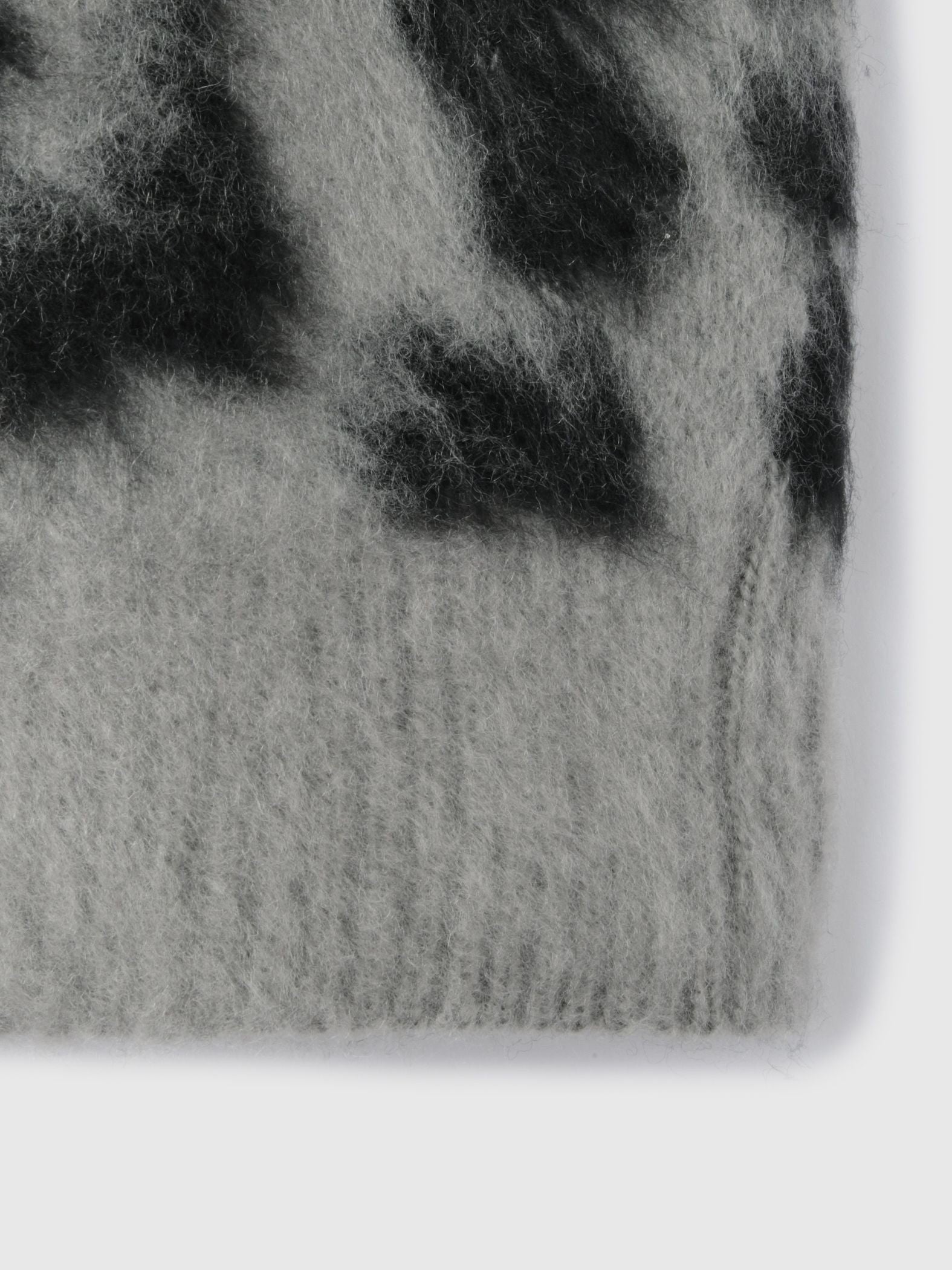 レオパードジャガードシャギーニットカーディガン