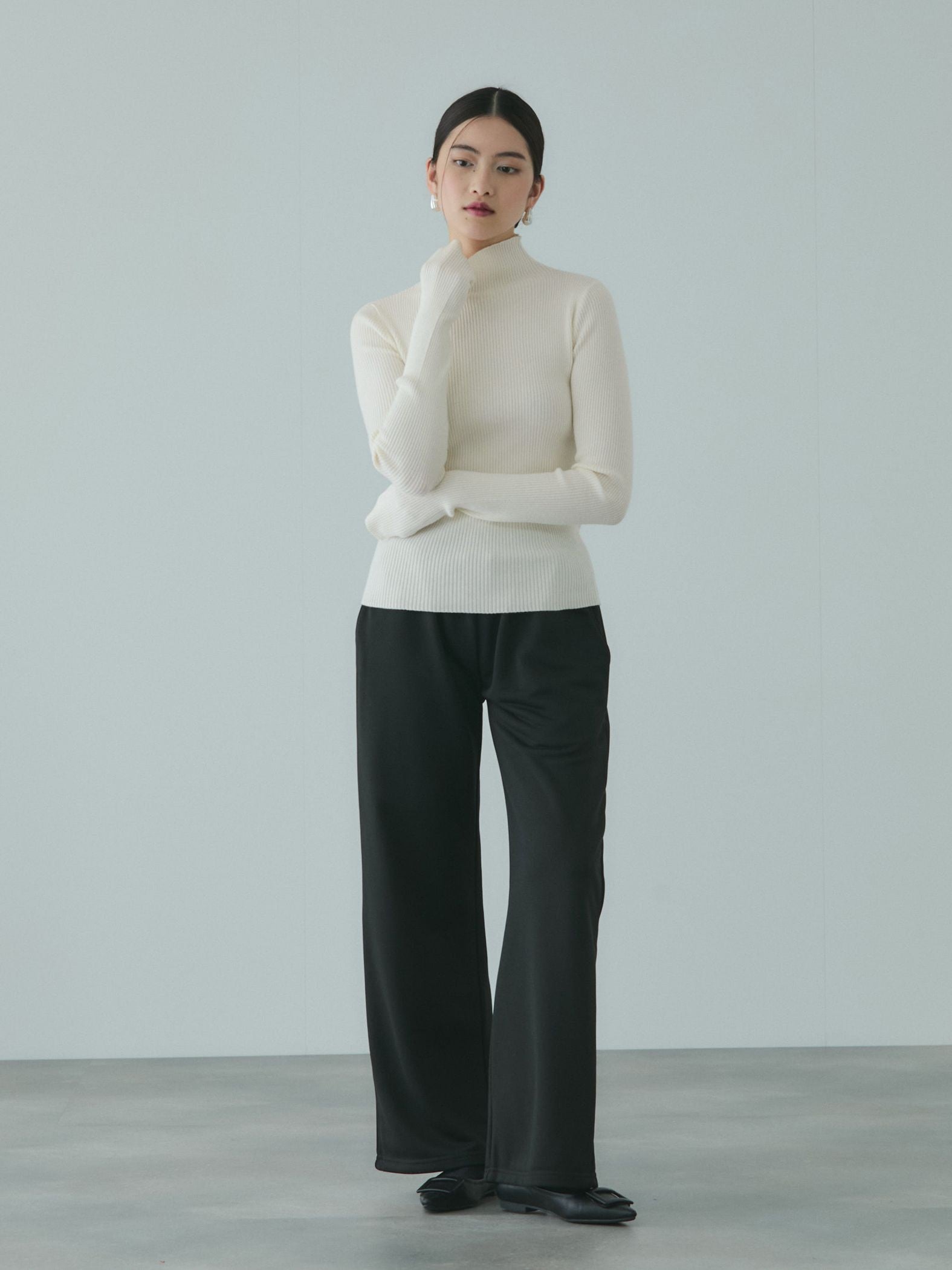 サムホールハイネックニットプルオーバー≪手洗い可能≫