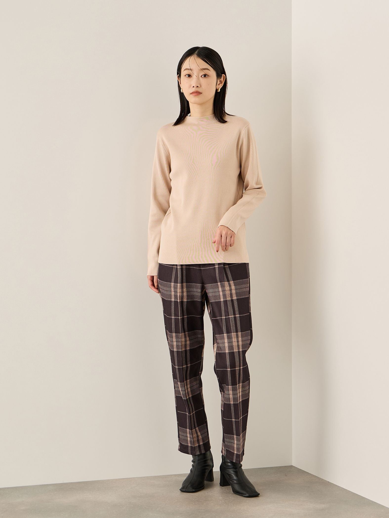 ハイネック総針ニットプルオーバー≪手洗い可能≫