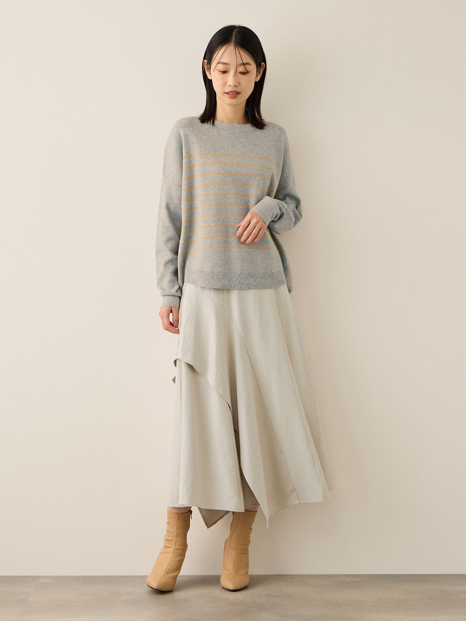 サテンピーチバックアシンメトリースカート≪手洗い可能≫