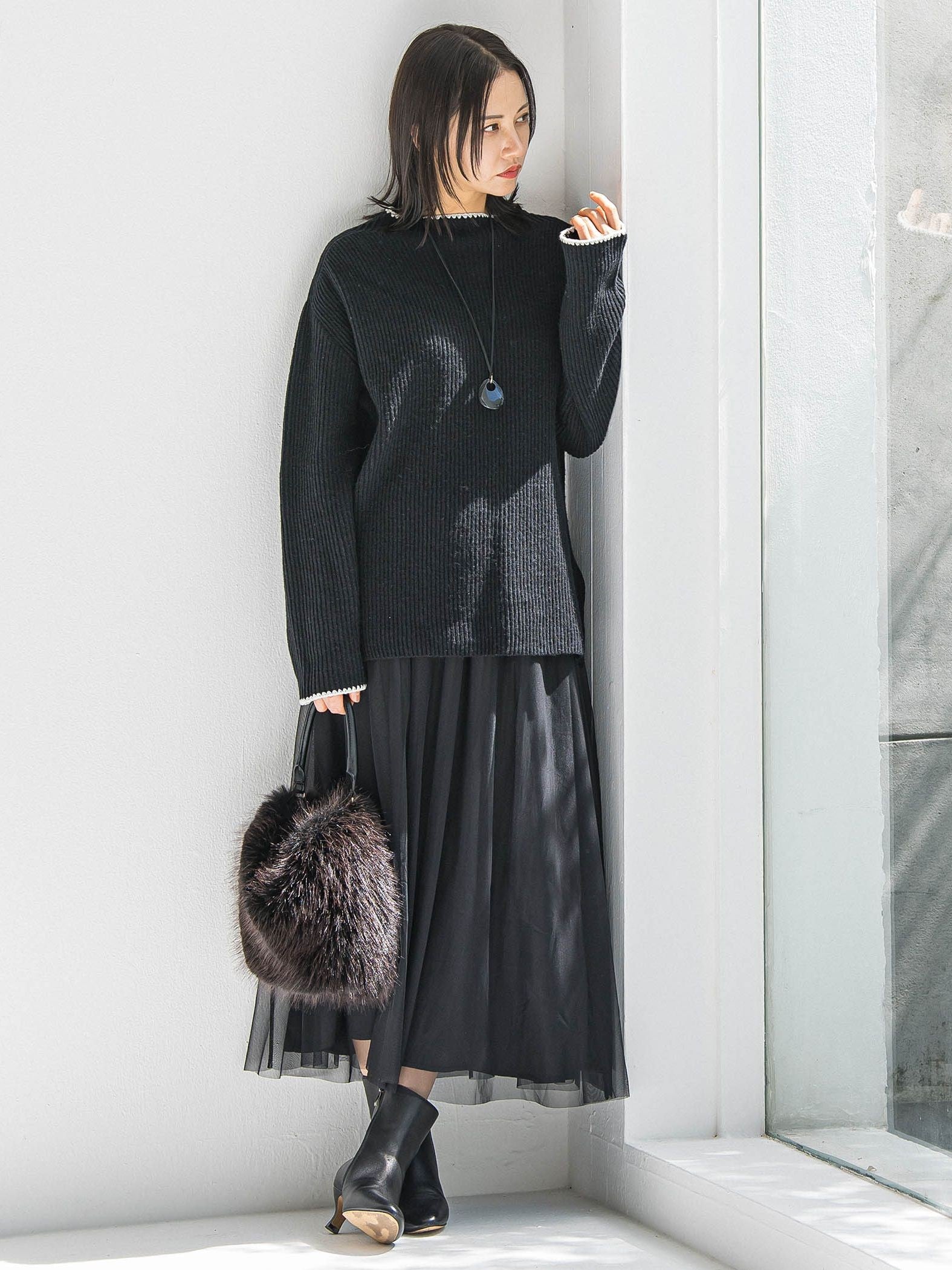 パウダーサテンリバーシブルスカート