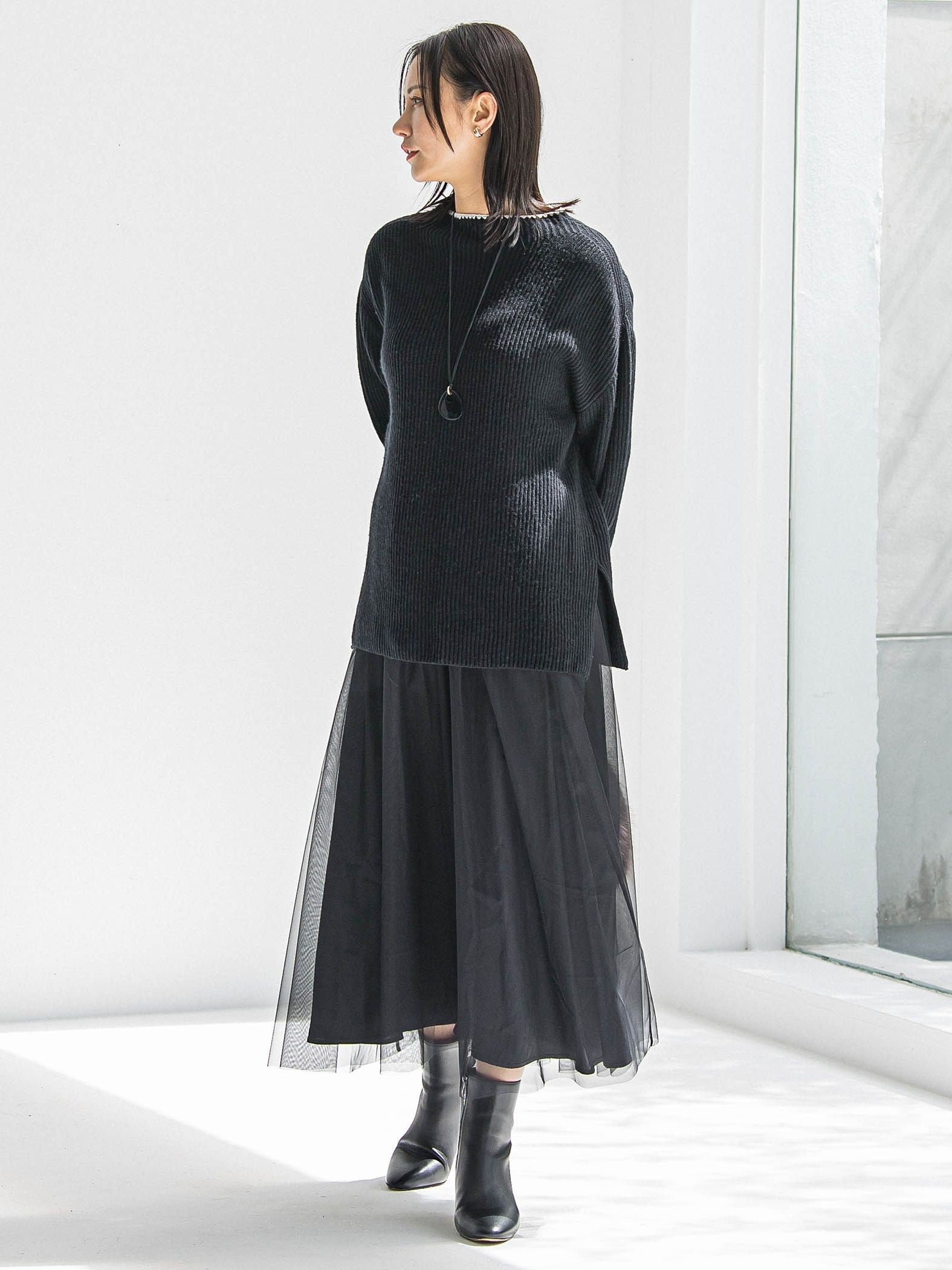 パウダーサテンリバーシブルスカート