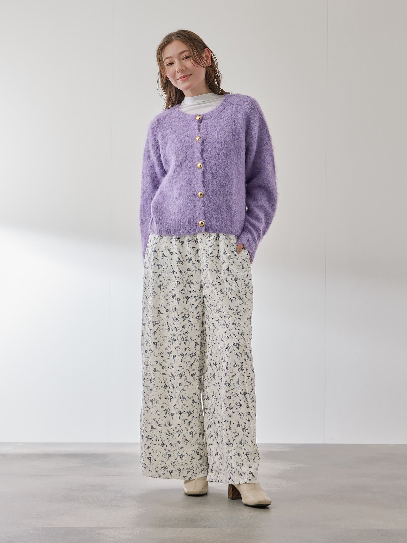 マルチフラワーイージーワイドパンツ≪手洗い可能≫