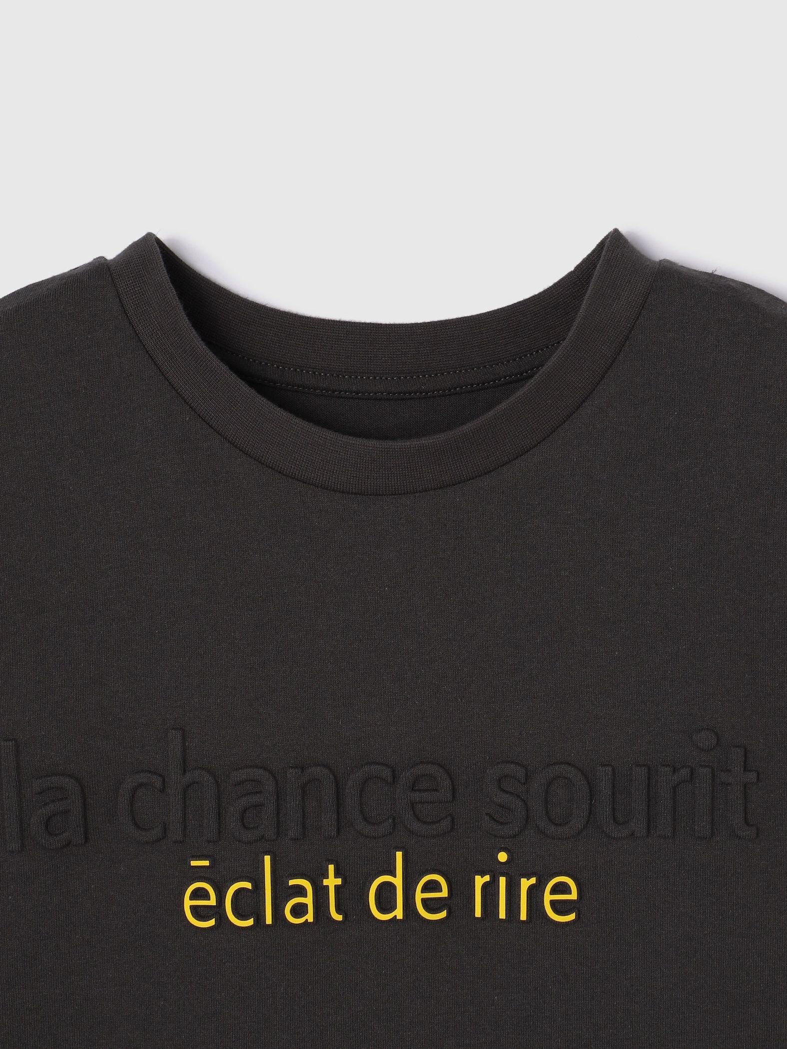 エンボスプリントTシャツ≪手洗い可能≫