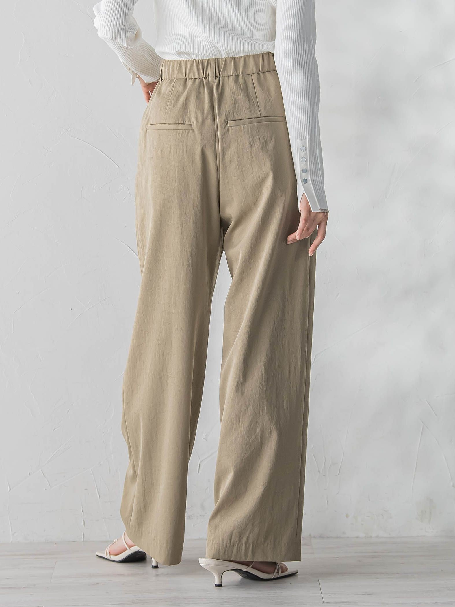 ワイドポケットタックパンツ