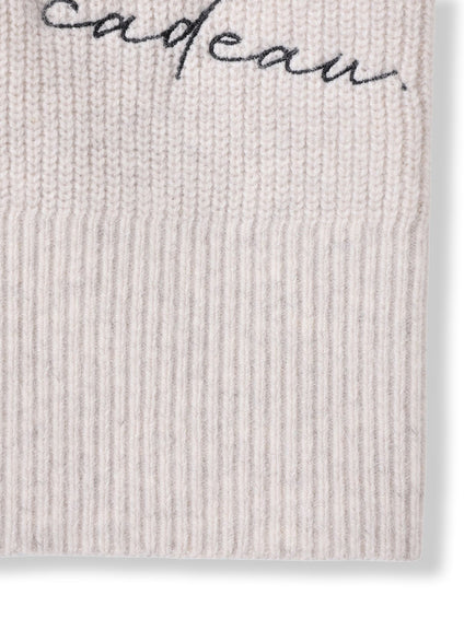 メッセージ刺繍Vネックニットプルオーバー≪手洗い可能≫