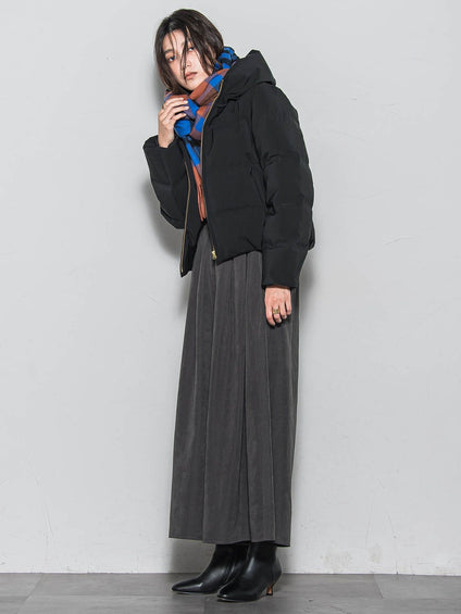 コンパクトシームレスダウンジャケット