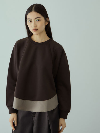 軽量ボンディングバックテールプルオーバー≪洗濯機で洗える≫