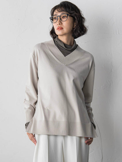 Vネックニット≪手洗い可能≫