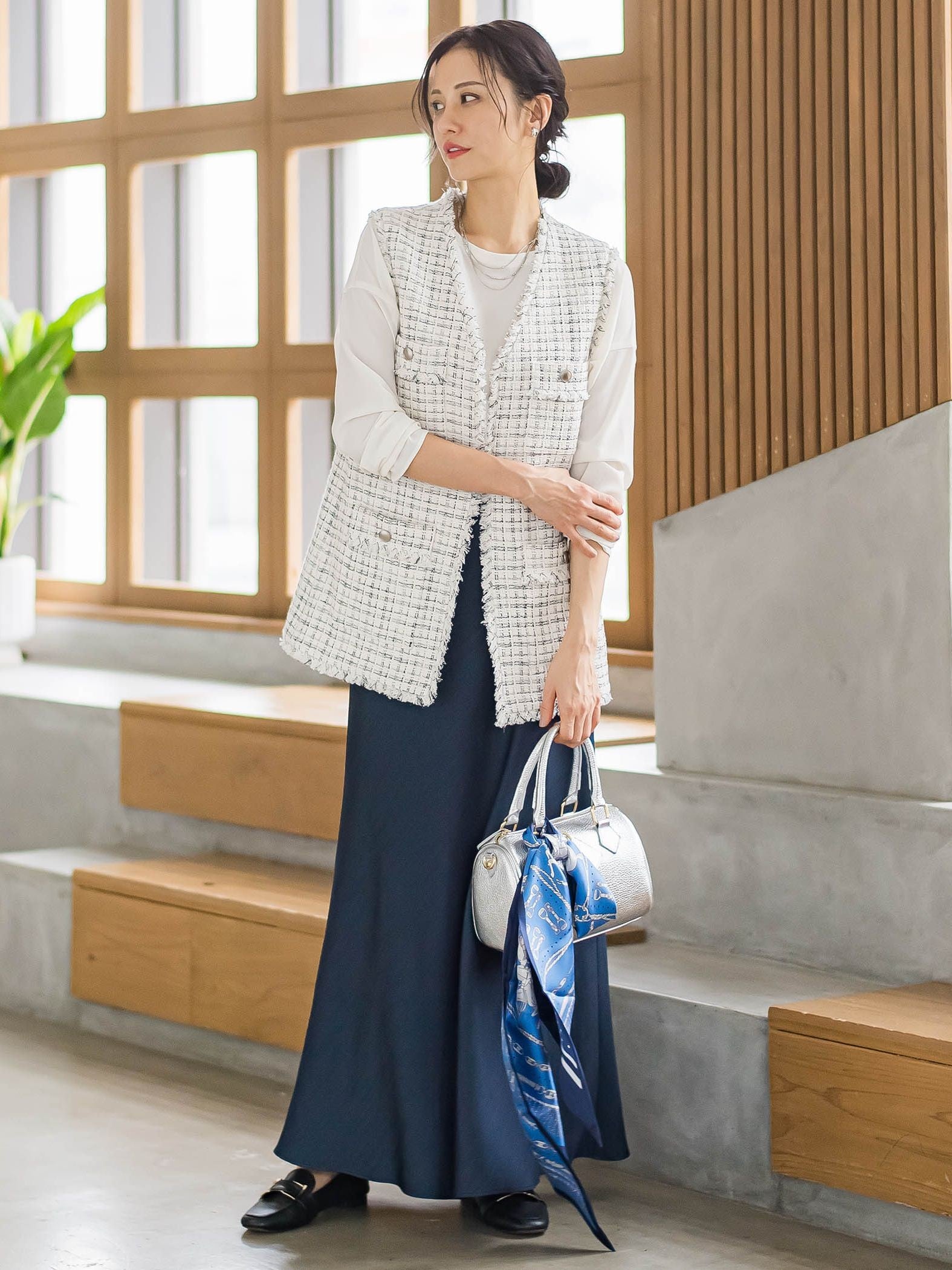 LUSTROツイードジレ