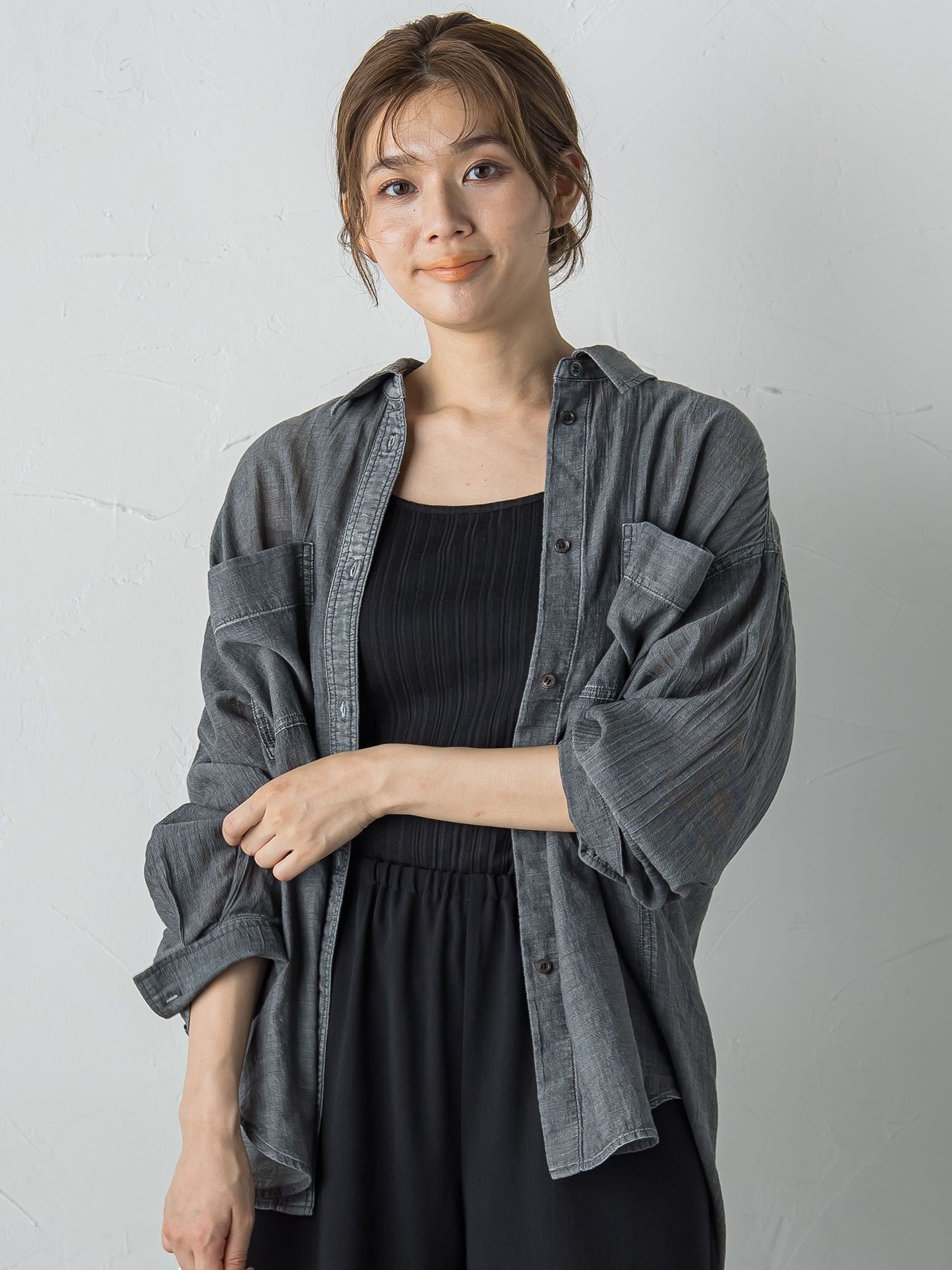 シアーデニムシャツ≪洗濯機で洗える≫