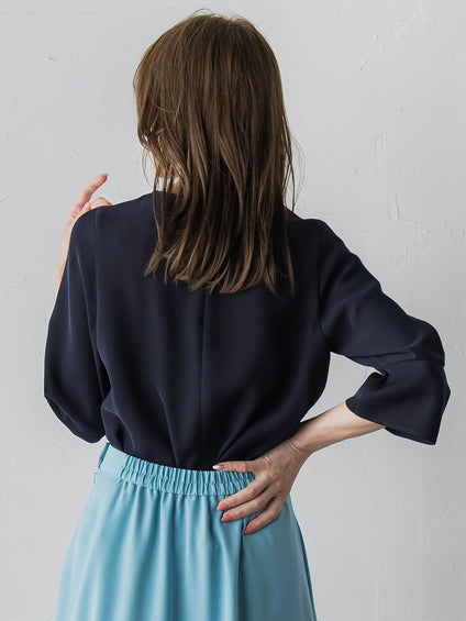 ダブルサテンブラウス