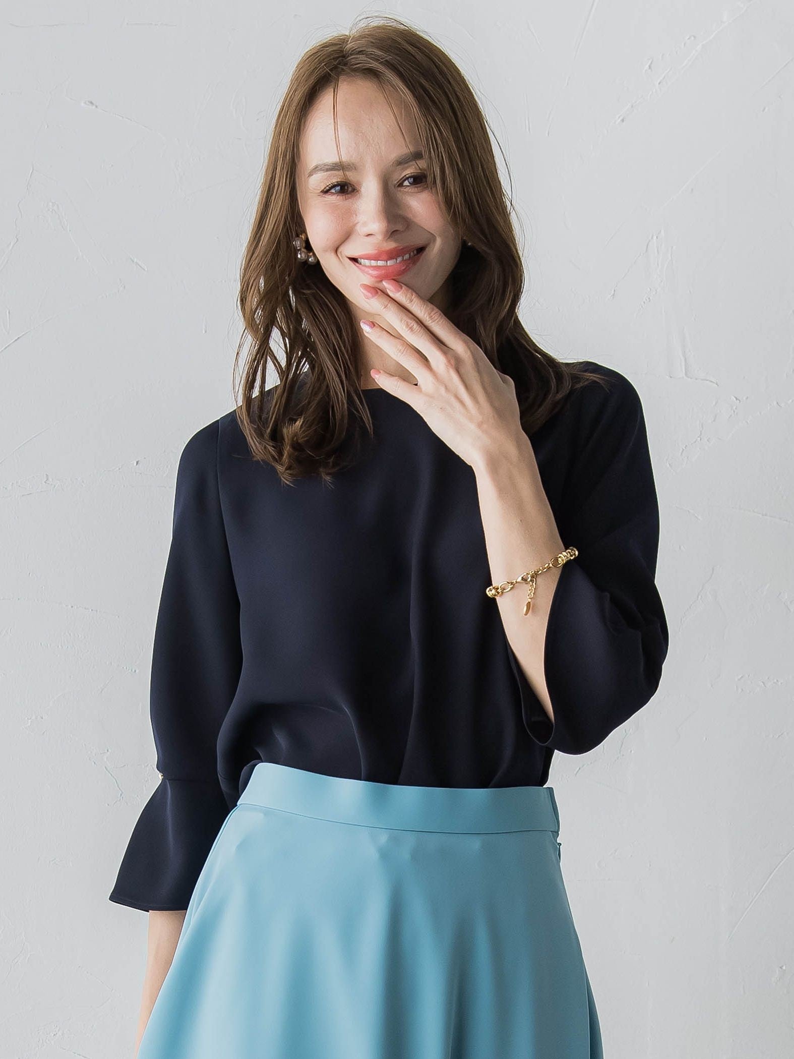 ダブルサテンブラウス