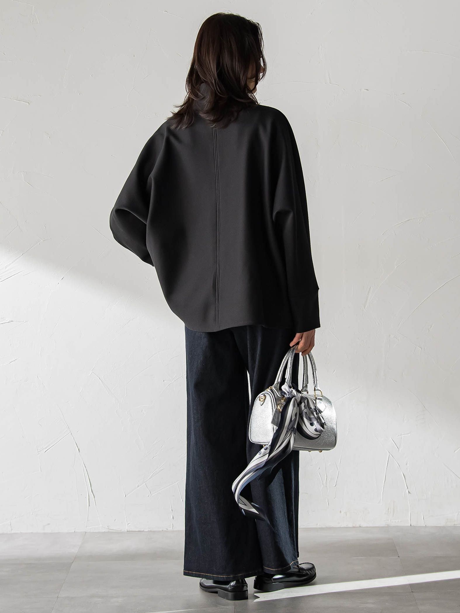 【WEB限定】裏毛布スタンドネックプルオーバー≪毛玉防止・ストレッチ≫