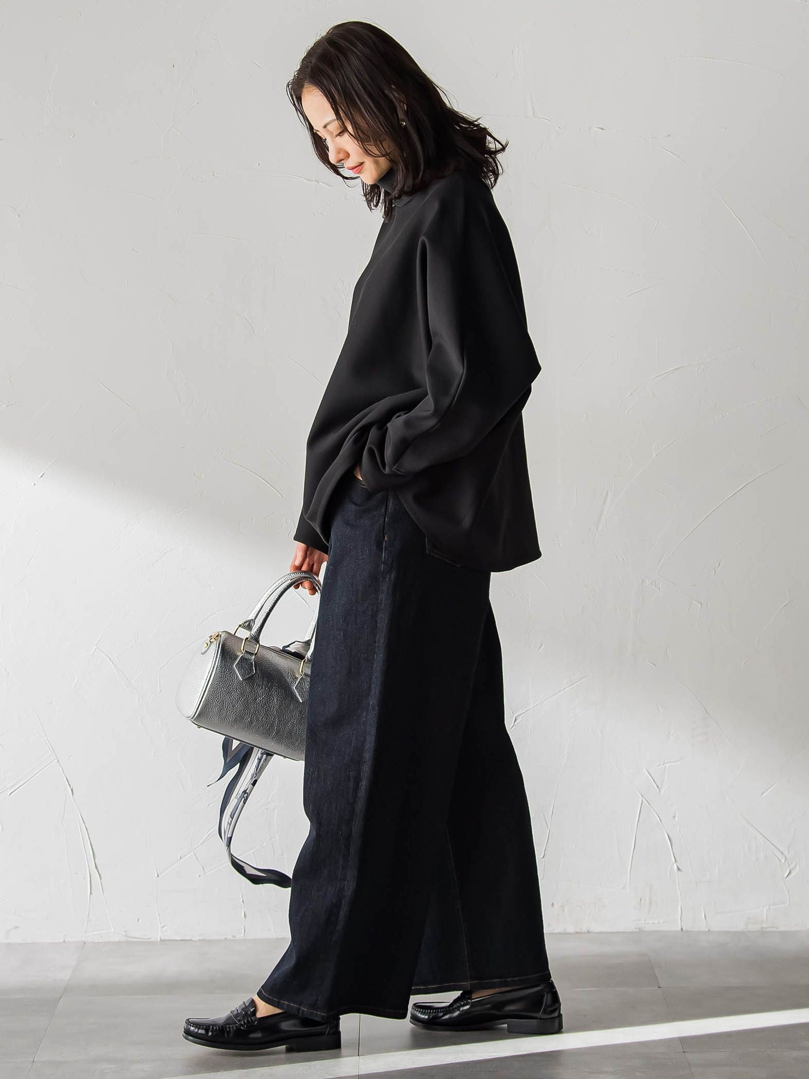 【WEB限定】裏毛布スタンドネックプルオーバー≪毛玉防止・ストレッチ≫