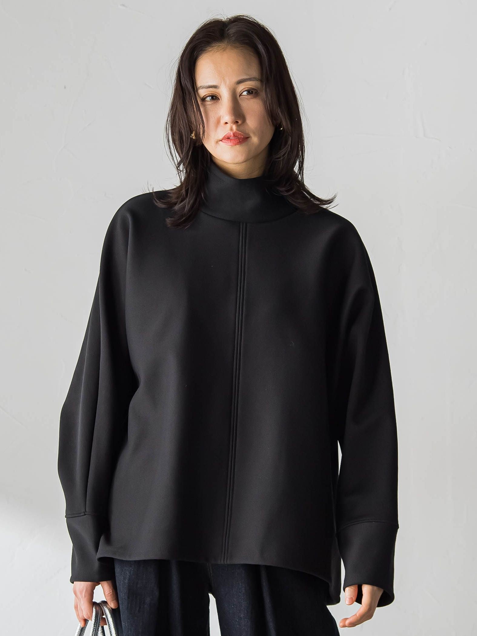 【WEB限定】裏毛布スタンドネックプルオーバー≪毛玉防止・ストレッチ≫